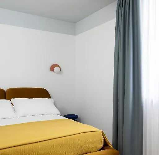 In Piazza Nocleg ze śniadaniem 3*