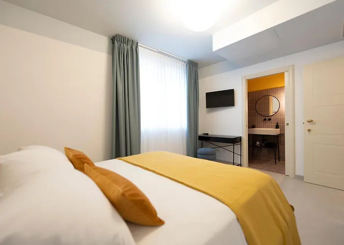 Bed and Breakfast In Piazza